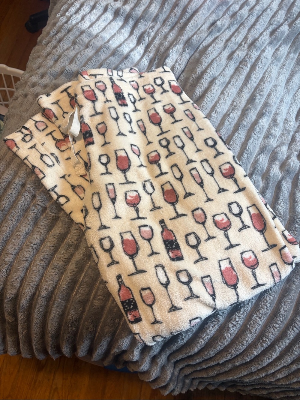 Cozy Champagne Glass Print Plush Pajama Pants - White & Pink